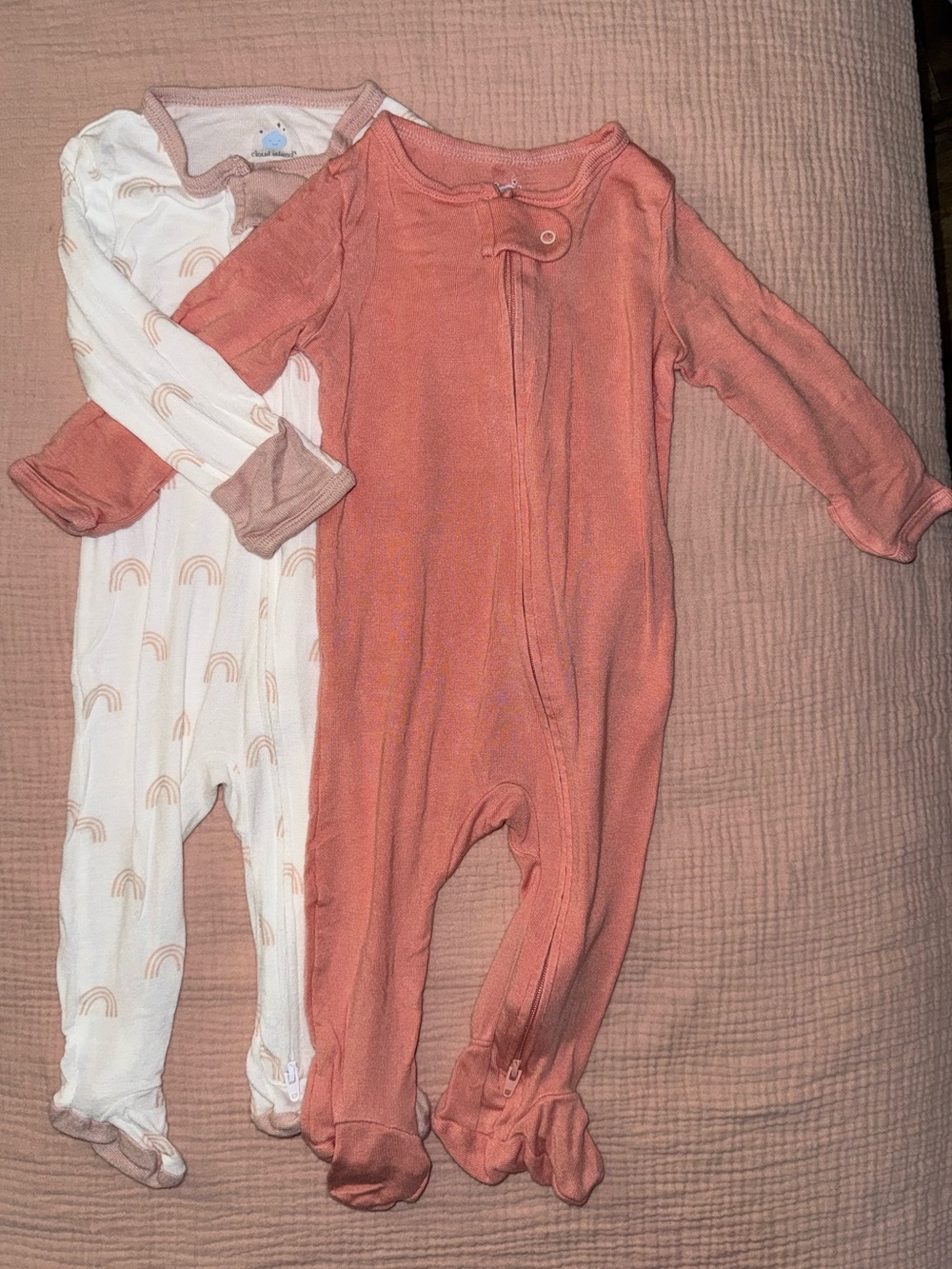 2-pack cloud island footies
